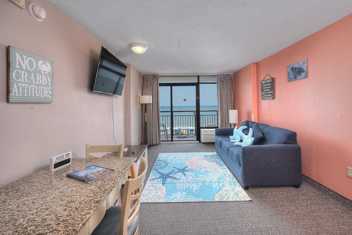 Condo, 1 Bedroom, Balcony, Oceanfront (442) | Living area | TV, DVD player