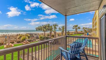 Condo, 2 Bedrooms, Oceanfront (E1) | Balcony