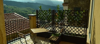 Cento Tarì Guest House