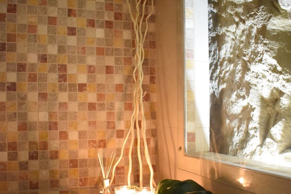 Comfort Triple Room, Balcony (101 stone) | Bathroom shower