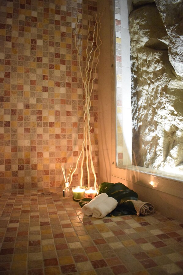 Douche de la salle de bain