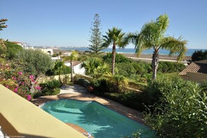 Pool - Semi-detached Villa with 1 Bedroom located near Meia Praia beach - Lagos (Lagos)