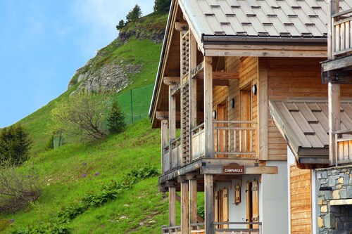 Grand Massif Family Retreat