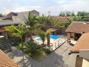 Outdoor pool - Pousada Facincani (Olímpia)
