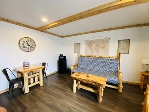 Comfort Suite | Living area