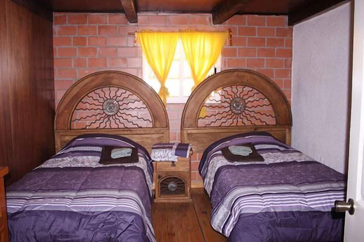 Phòng Tiêu chuẩn, 2 giường đôi | Giường gấp/giường phụ (phụ phí), truy cập Internet không dây miễn phí