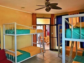 Standard Shared Dormitory, Mixed Dorm | In-room safe, free WiFi