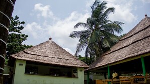 Unclassified image, 4 of 38, button - Island Heights Hotel (Lagos)