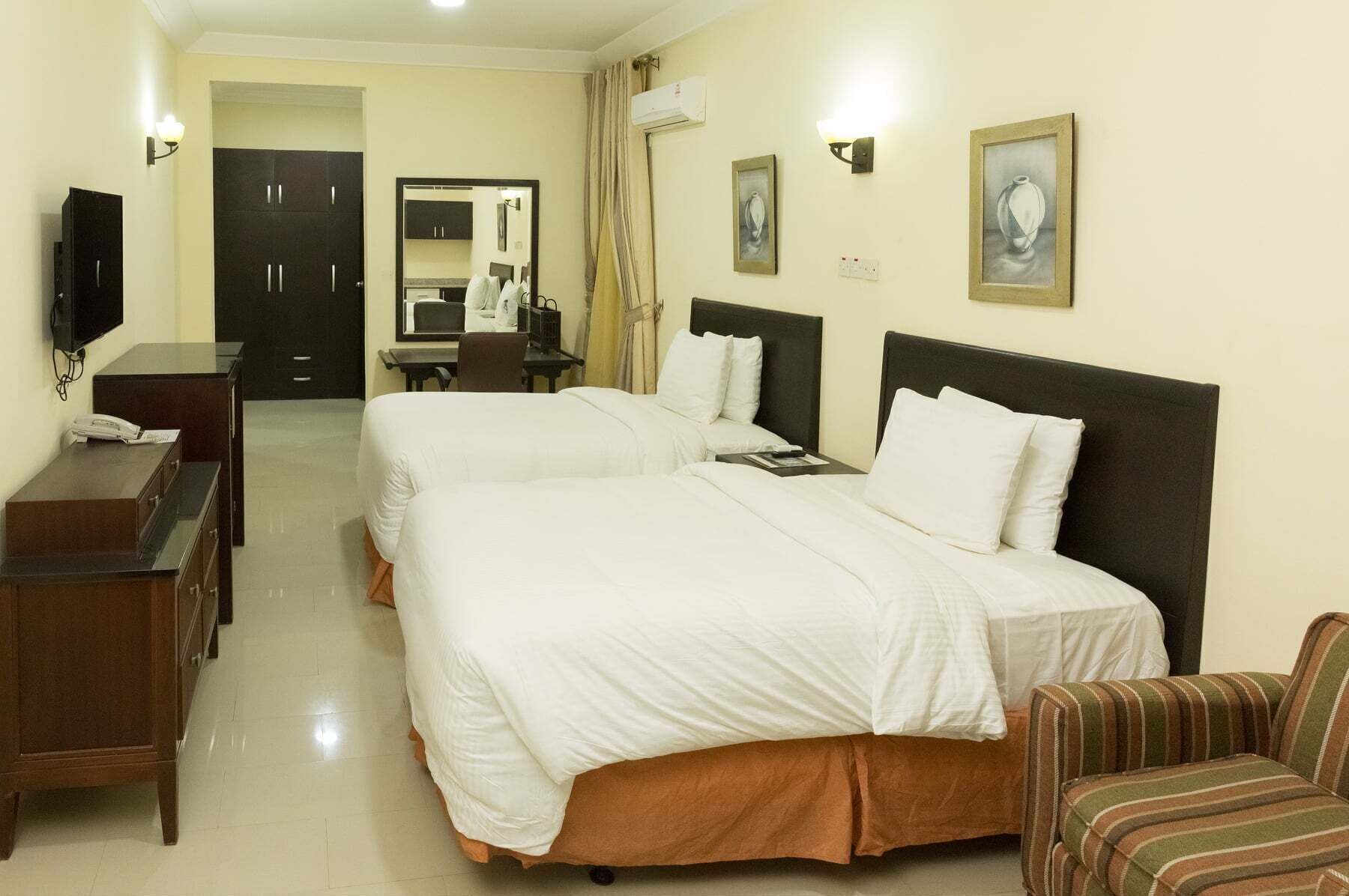 1 bedroom, premium bedding, in-room safe, desk