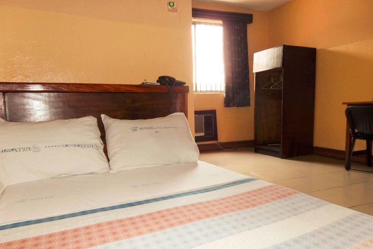 Chambre Simple | Bureau, Wi-Fi gratuit