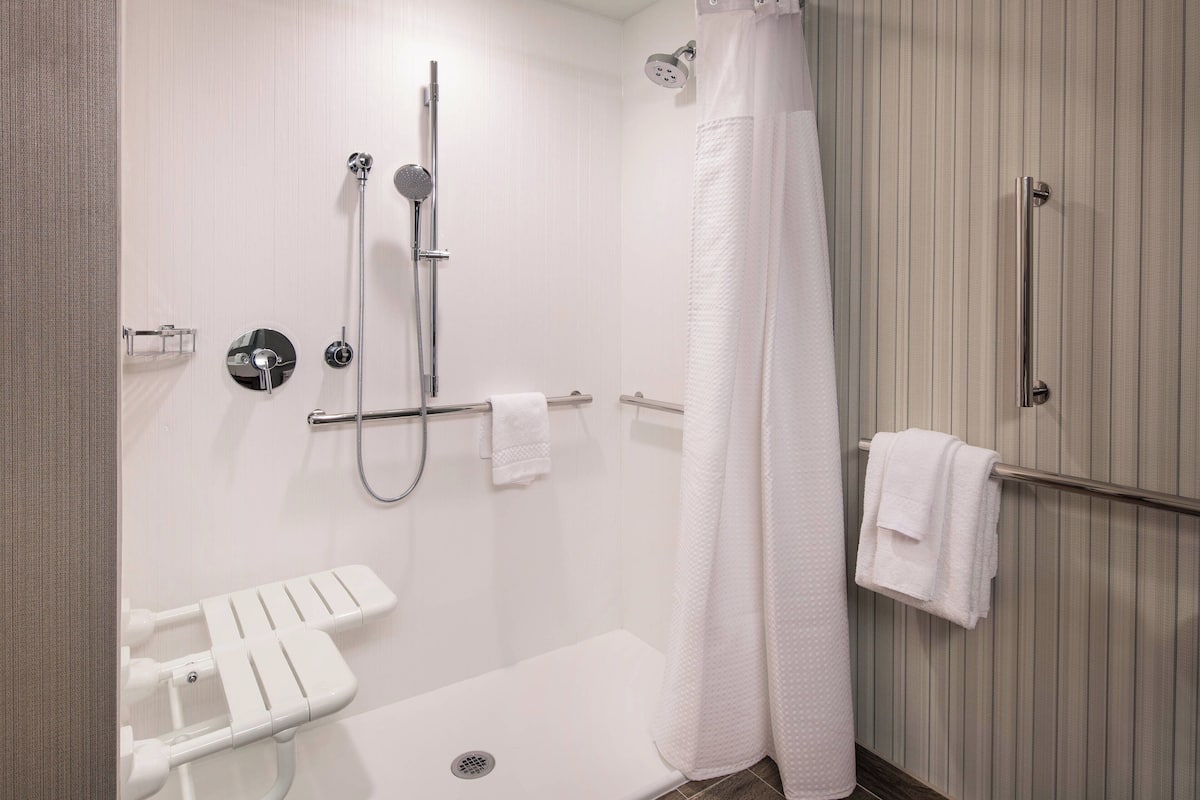 Free toiletries, hair dryer, towels, soap