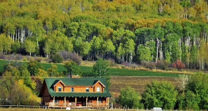 Teton Hostel HideAway