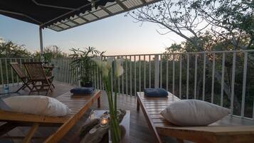 Mar - Deluxe Suite, Ocean View | Terrace/patio