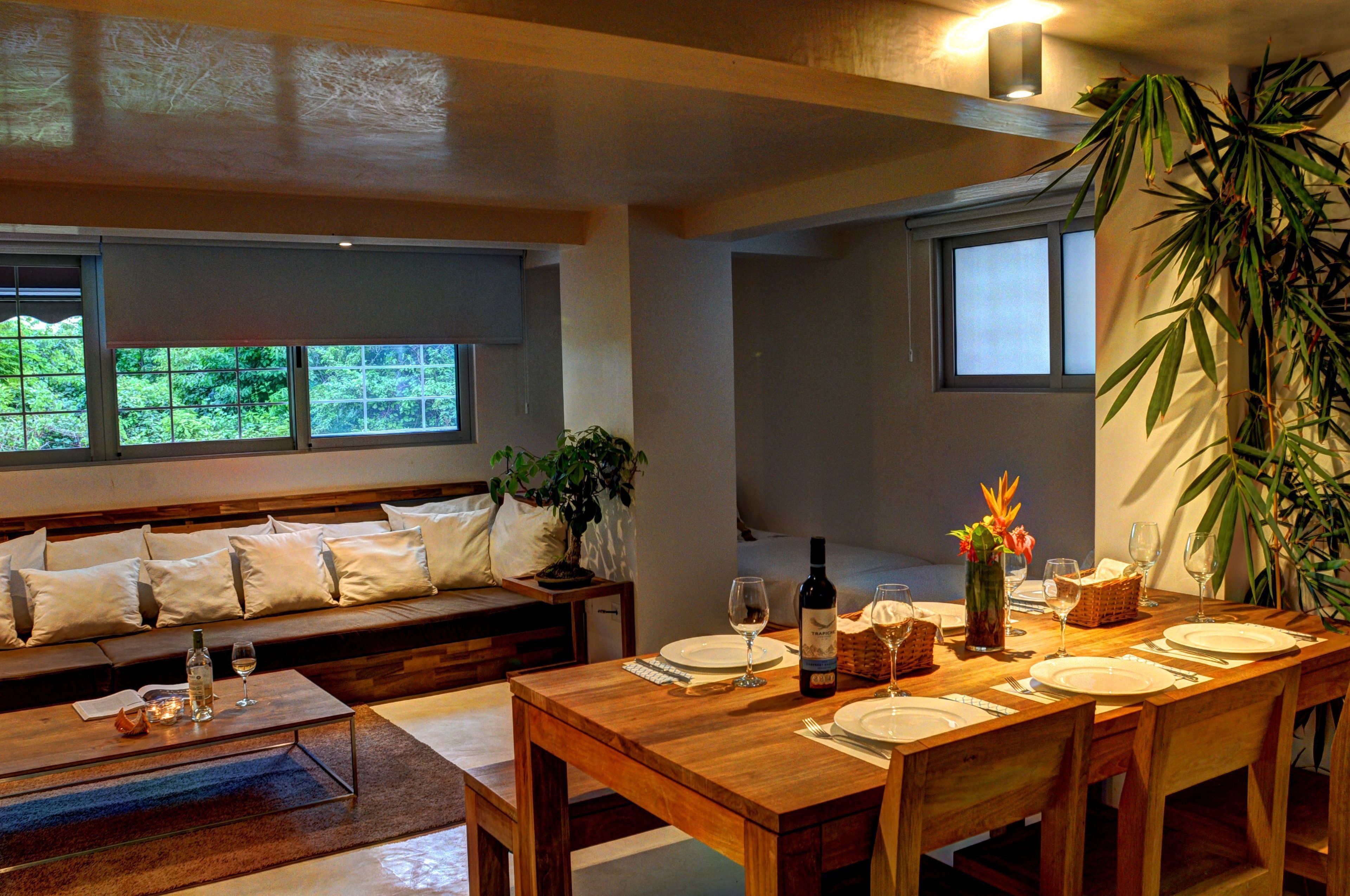 eco - deluxe studio, garden view | in-room dining
