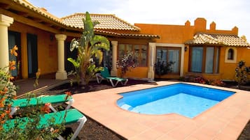 Piscina externa