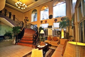 Staircase - Subic Park Hotel (Olongapo)
