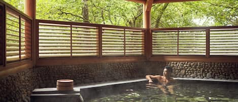 Bagno turco, sorgenti di acque termali/minerali