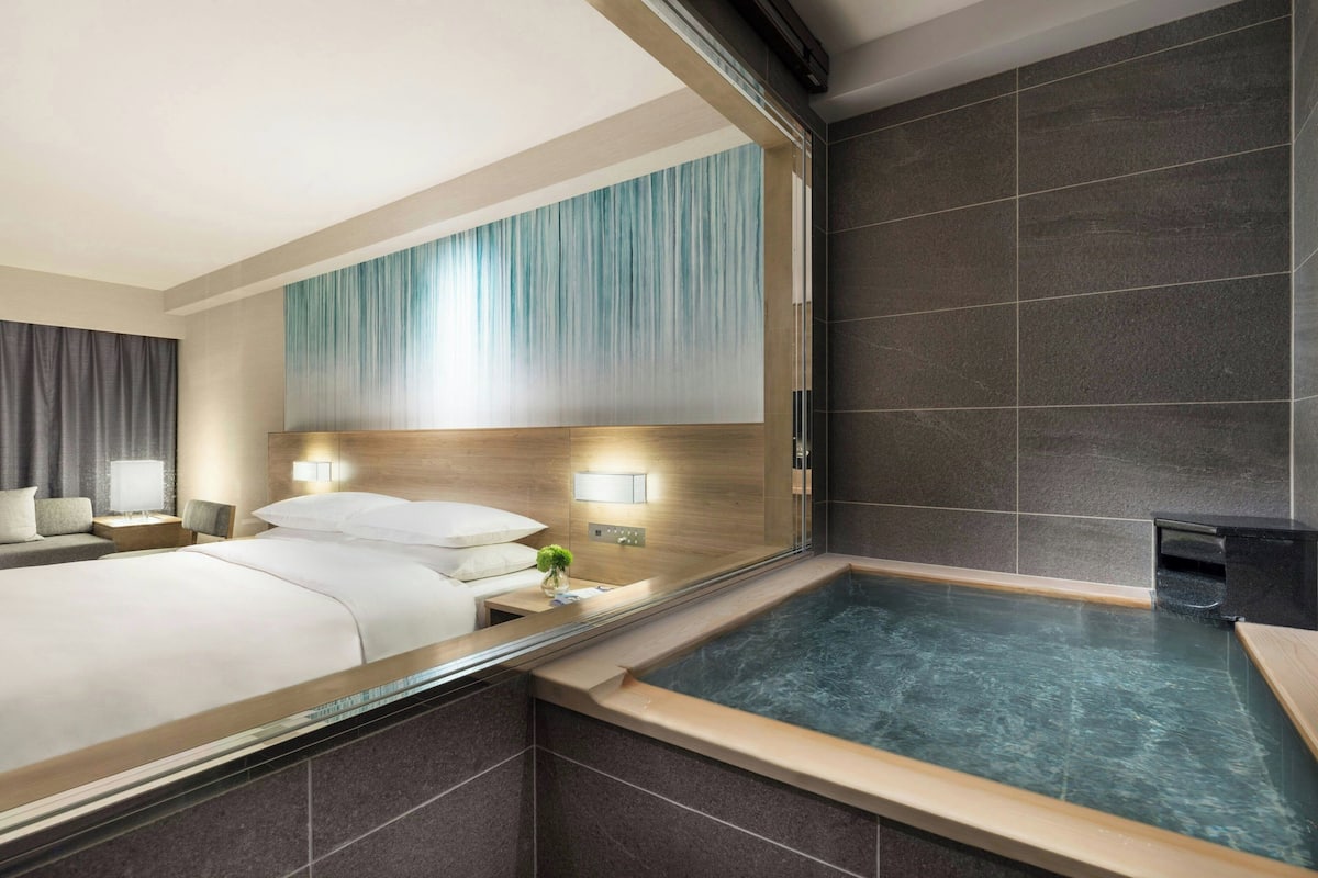 Premium Room, Multiple Beds | In-room safe, desk, laptop workspace, free WiFi