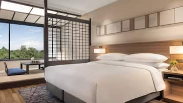 Room, 1 King Bed (Japanese Western Style) | Down comforters, in-room safe, blackout drapes, iron/ironing board