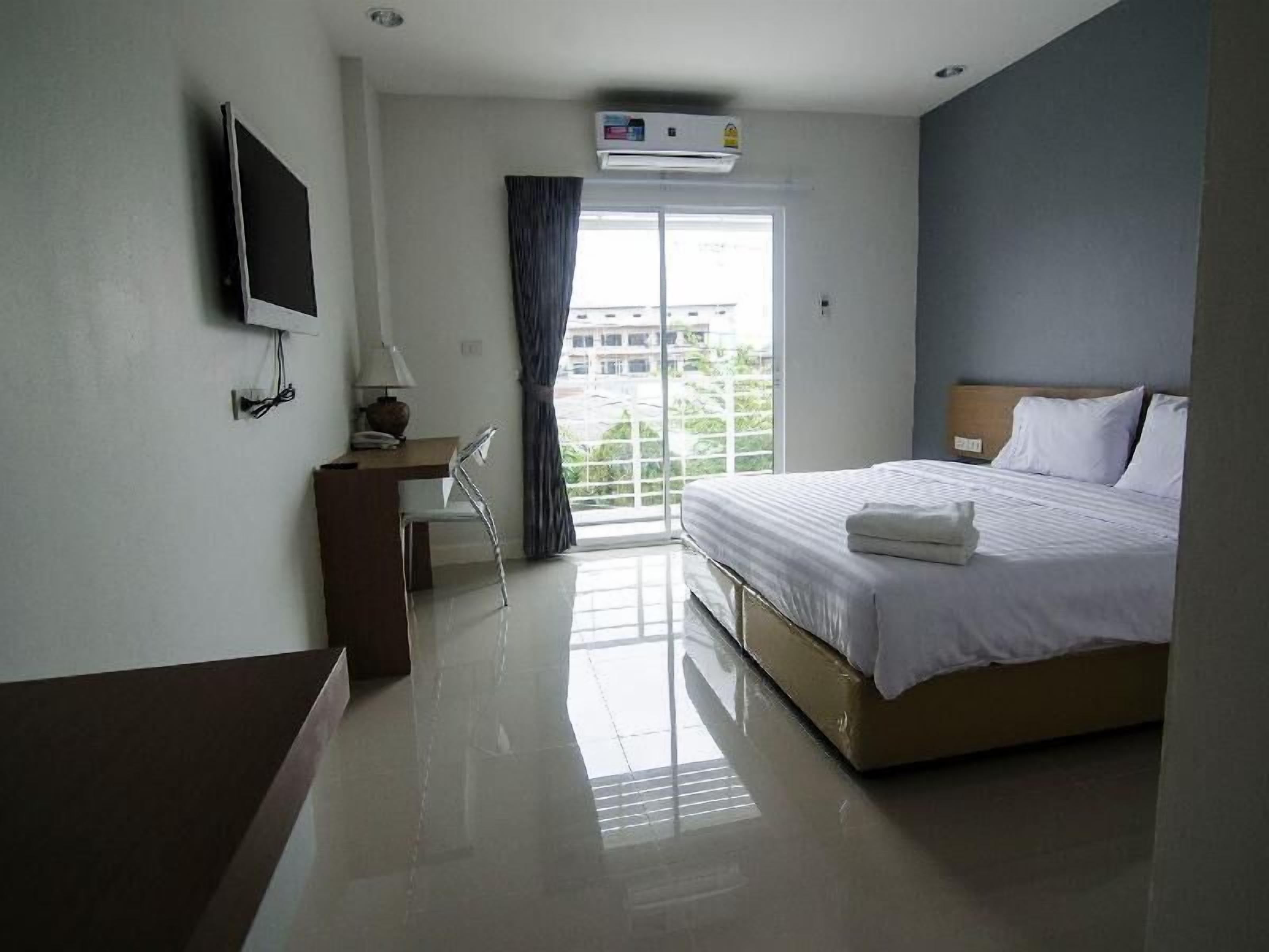 Escritorio y wifi gratis