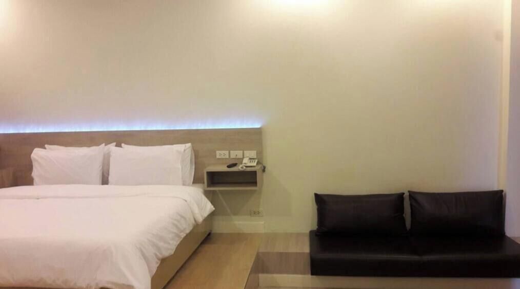 Escritorio y wifi gratis