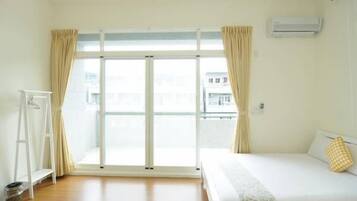 Double Room | Premium bedding, blackout drapes, free WiFi, bed sheets