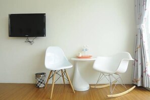 Triple Room | Premium bedding, blackout drapes, free WiFi, bed sheets - 3520 B&B (Taitung)