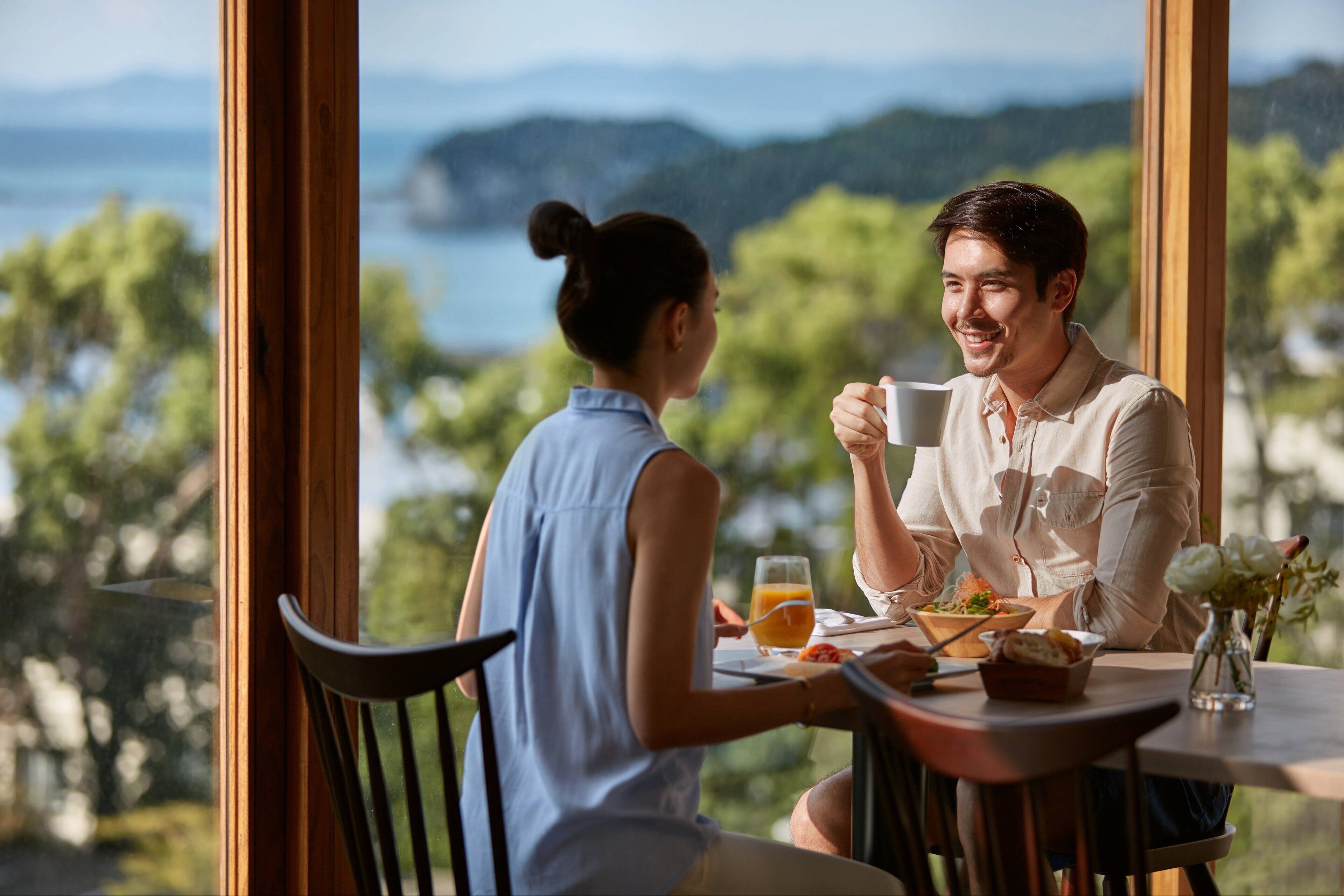 daily buffet breakfast (jpy 4250 per person)
