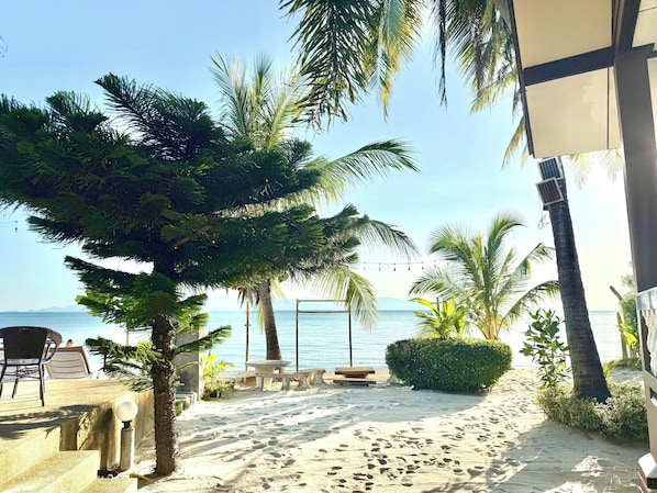 Beach/ocean view