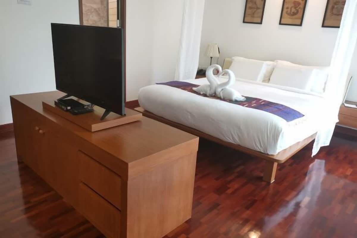 1 bedroom, minibar, in-room safe, individually furnished
