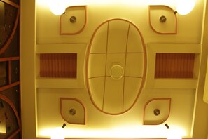 Interior detail - Hotel Broadway (Mumbai)