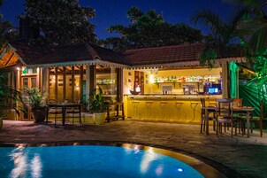 Poolside bar