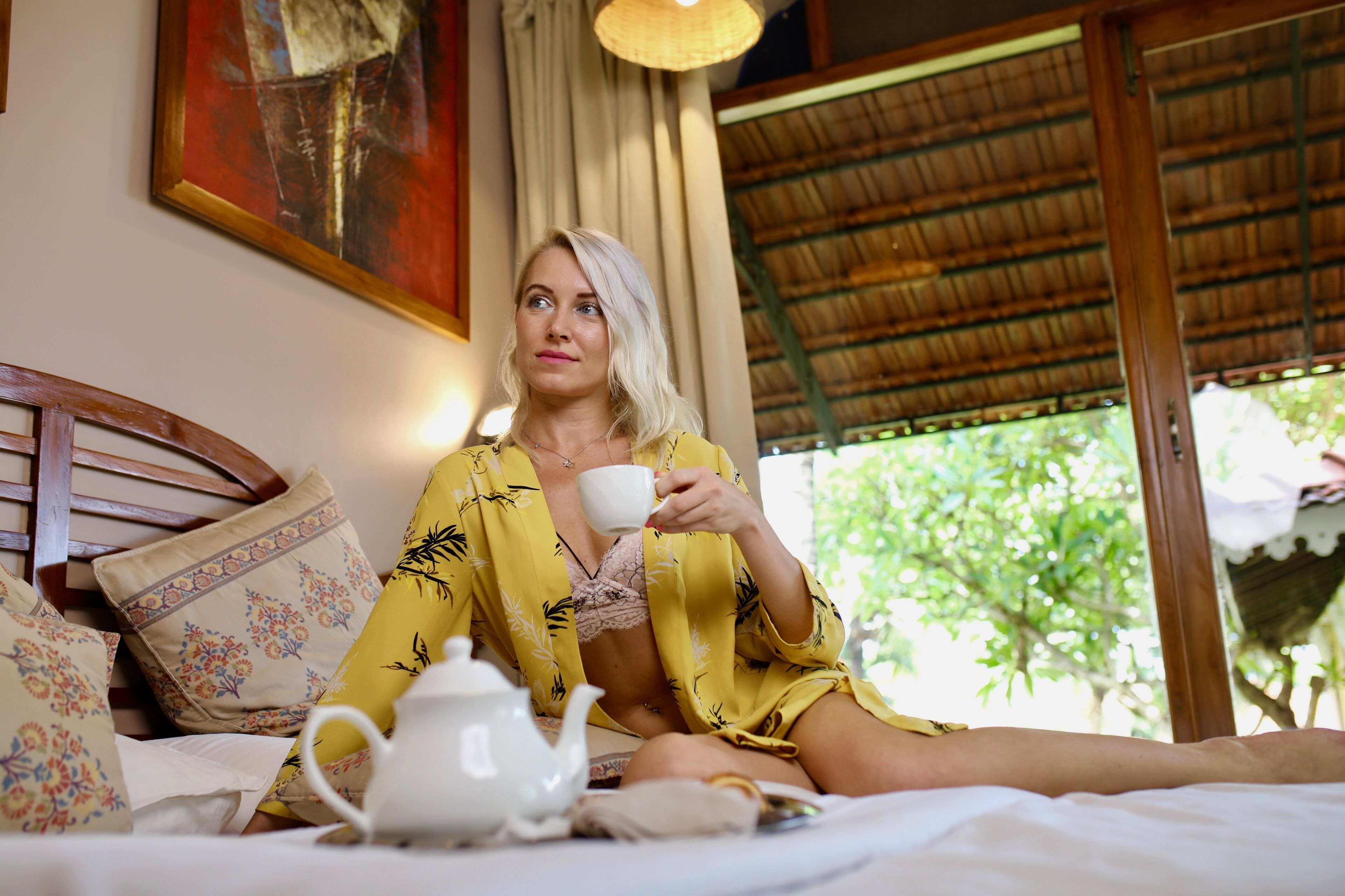 Executive Room, Balcony | Room service - dining