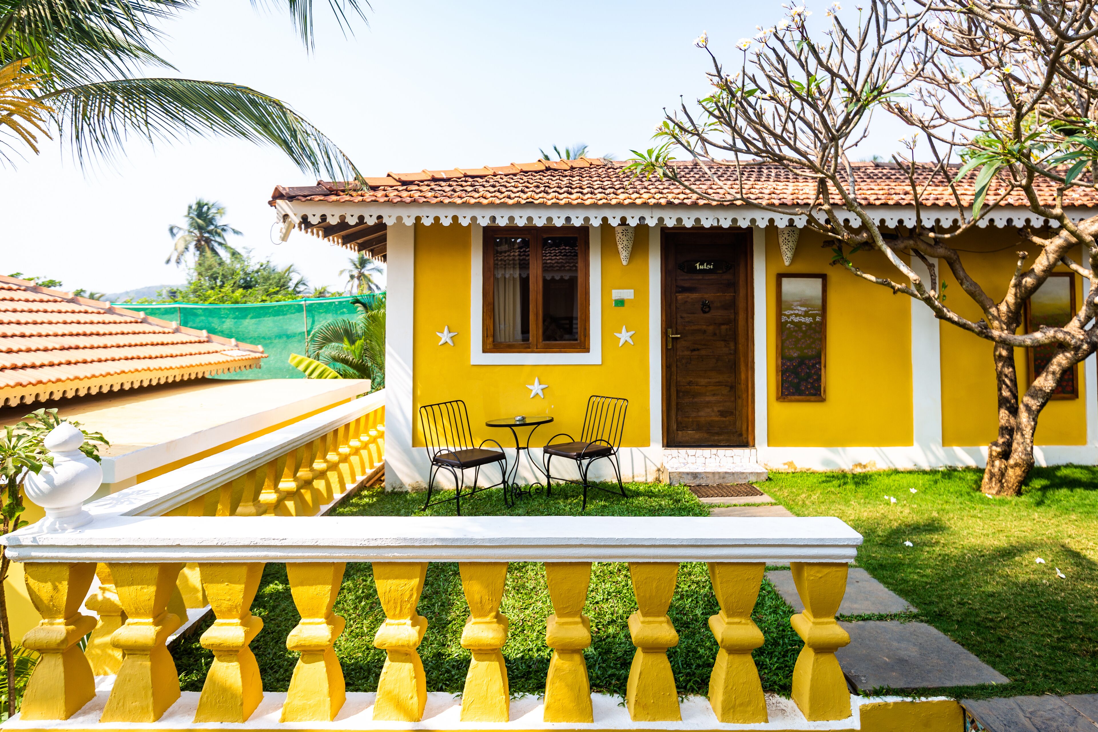 standard cottage | 1 bedroom, in-room safe, desk, blackout curtains