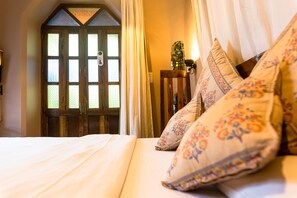 Standard Double Room, 1 Queen Bed | In-room safe, desk, blackout drapes, free WiFi - Fiesta Beach Resort (Baga)
