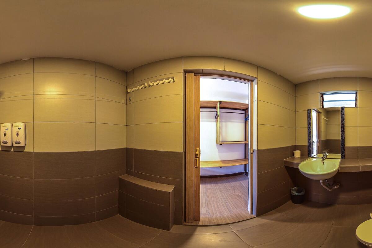 deluxe family room | bathroom | shower, rainfall showerhead, free toiletries, hair dryer