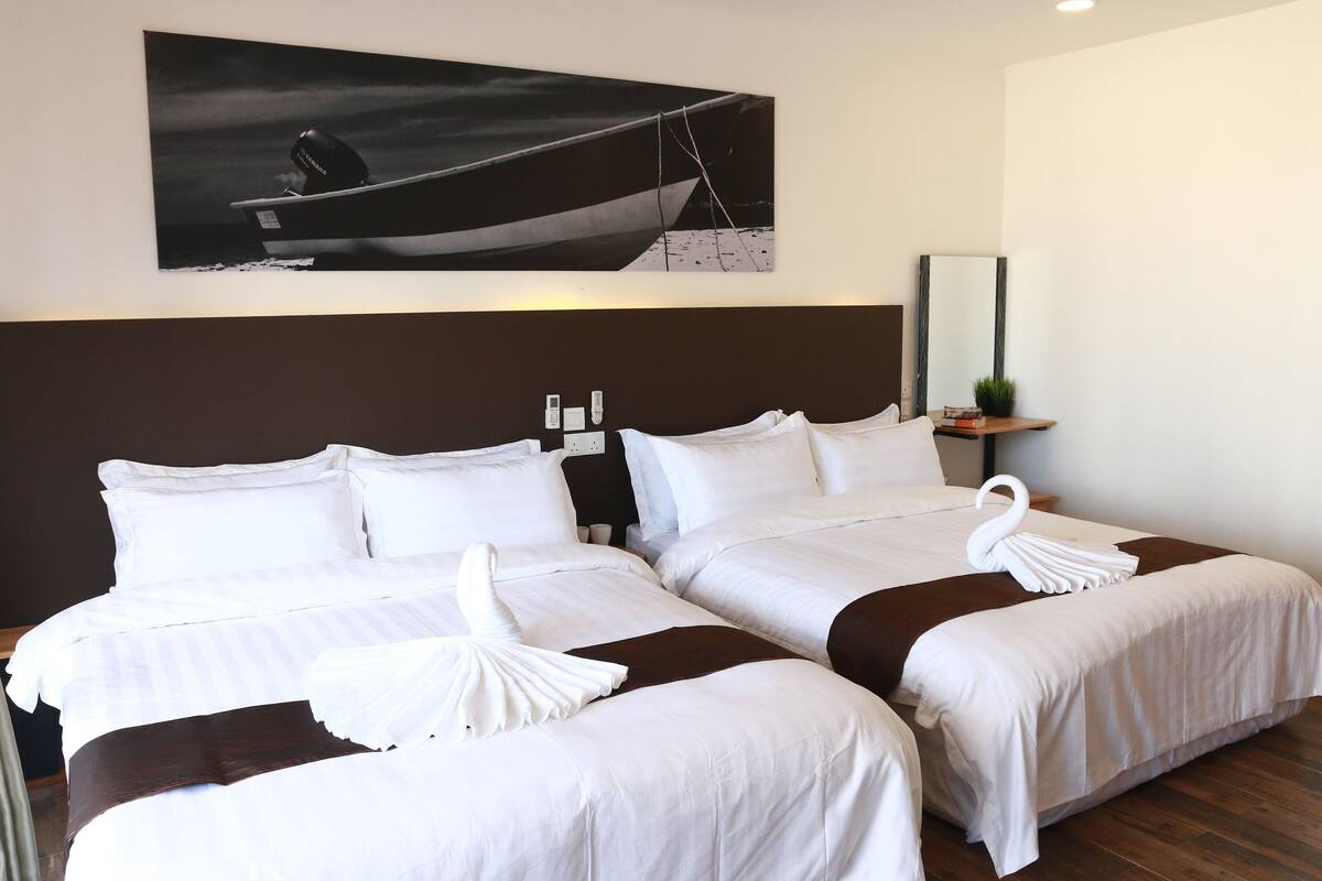 Habitación estándar (Family) | Minibar, caja fuerte, ropa de cama