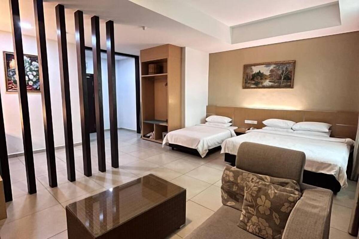 Minibar, in-room safe, desk, soundproofing