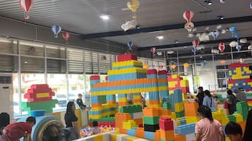 Children’s play area – indoor