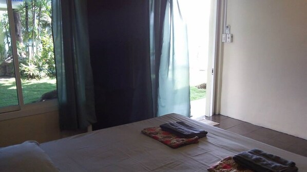 Caja de seguridad en la habitación, escritorio y wifi gratis