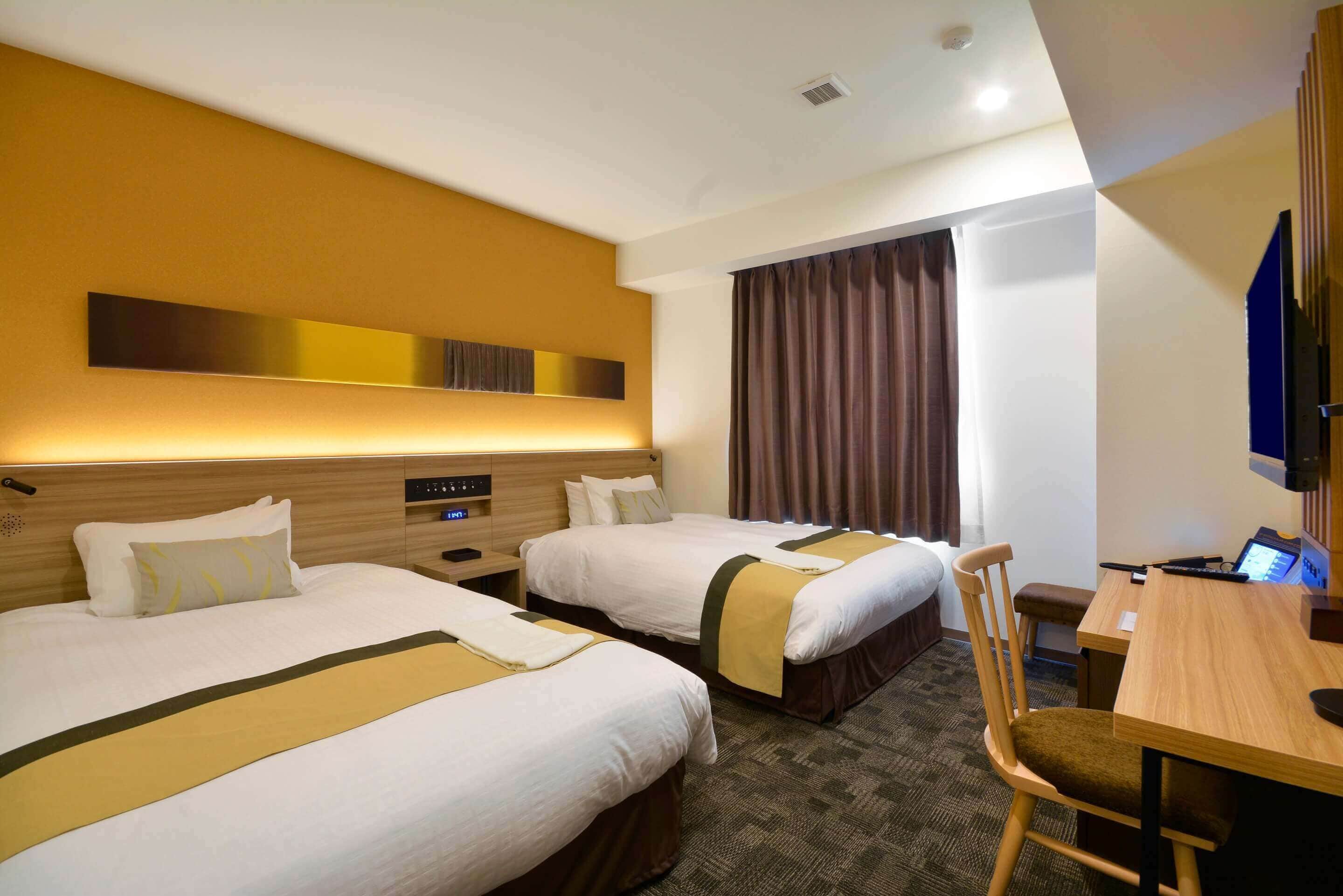 [non smoking] grande twin room | 1 bedroom, desk, soundproofing, iron/ironing board