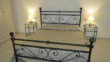 Suite (Galla Placidia) | Brankas, meja kerja, kedap suara, dan Wi-Fi gratis