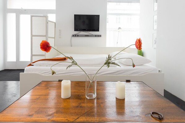 Premium appartement, 1 slaapkamer, keuken (Premium Apartment, 1 Bedroom, Kitchen) | 1 slaapkamer, een kluis op de kamer, individueel gedecoreerd