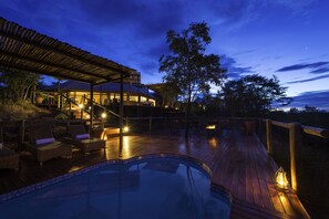 2 outdoor pools - The Elephant Camp (Victoria Falls)