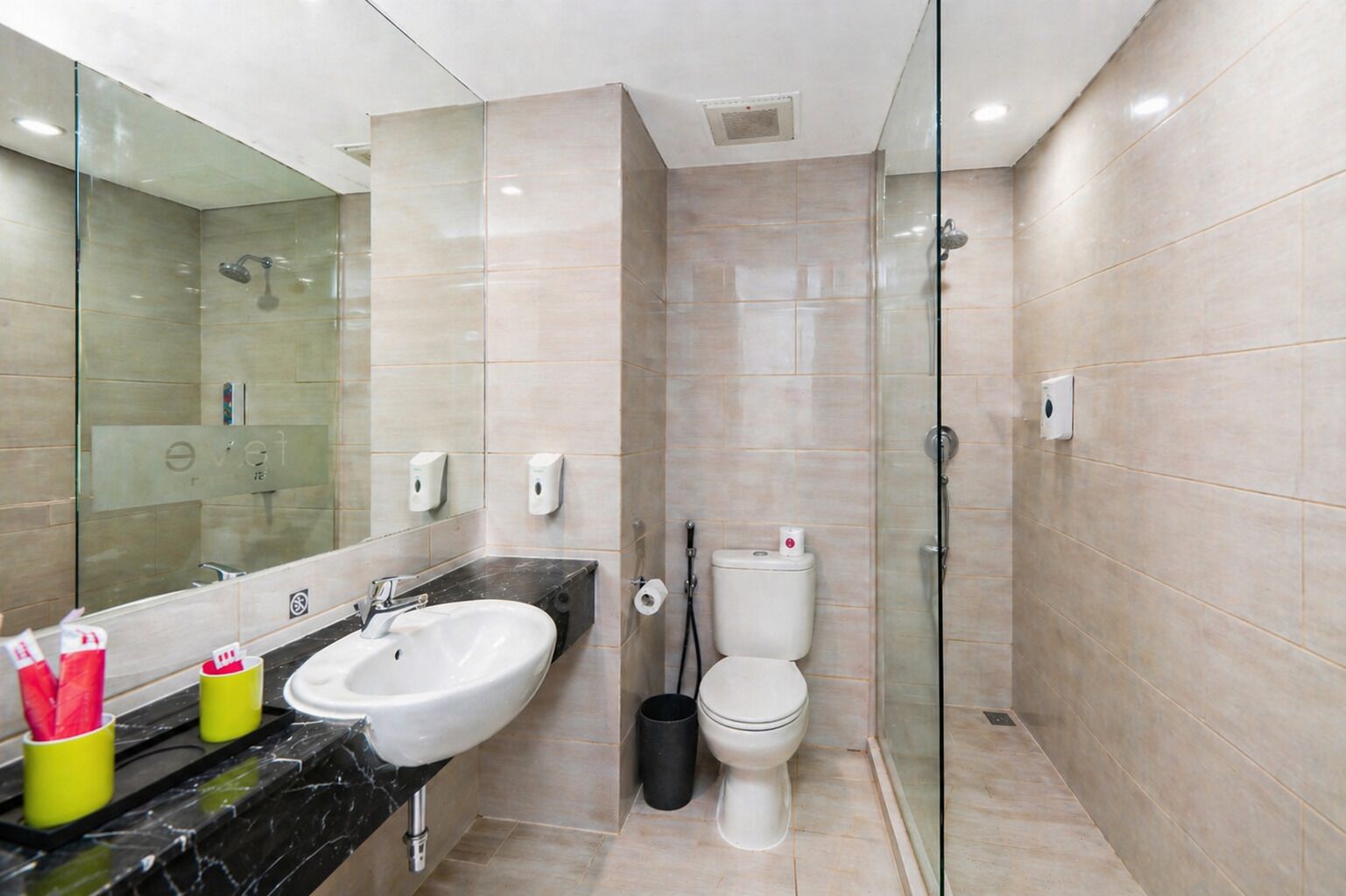 Foto - favehotel Margonda, Depok