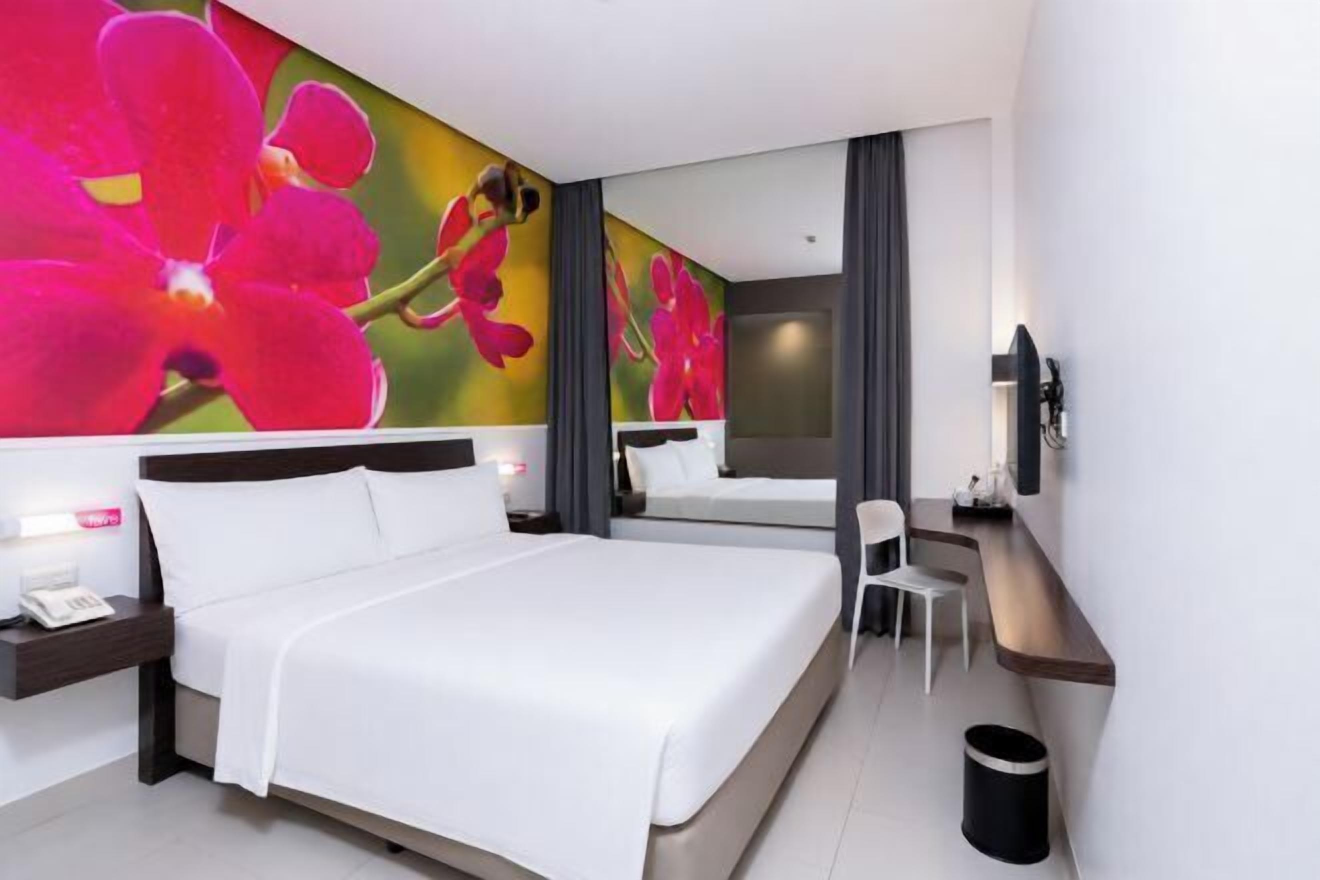 In-room safe, desk, soundproofing, rollaway beds