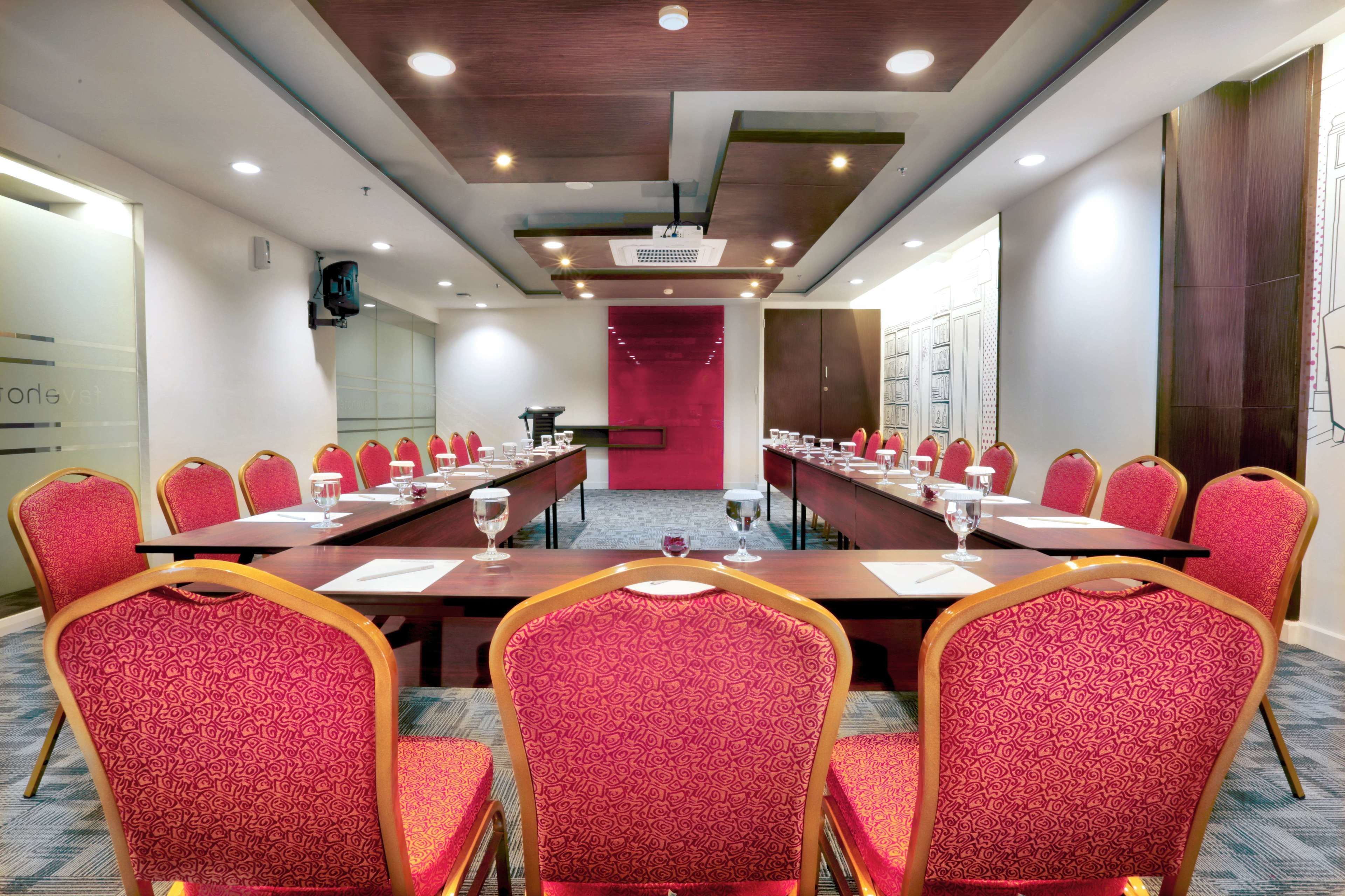 Photo - favehotel Margonda