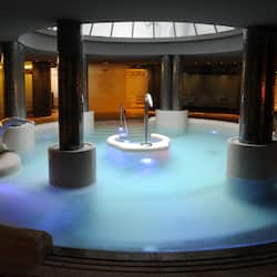 Sauna, hot tub, Turkish bath/hammam, body treatments, hydrotherapy