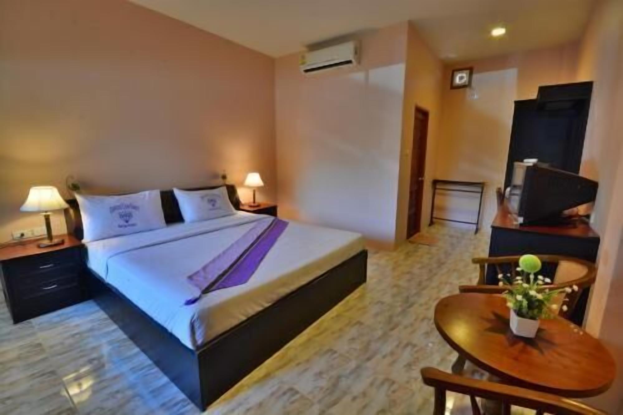 Blendingsgardiner, wi-fi (inkludert) og sengetøy