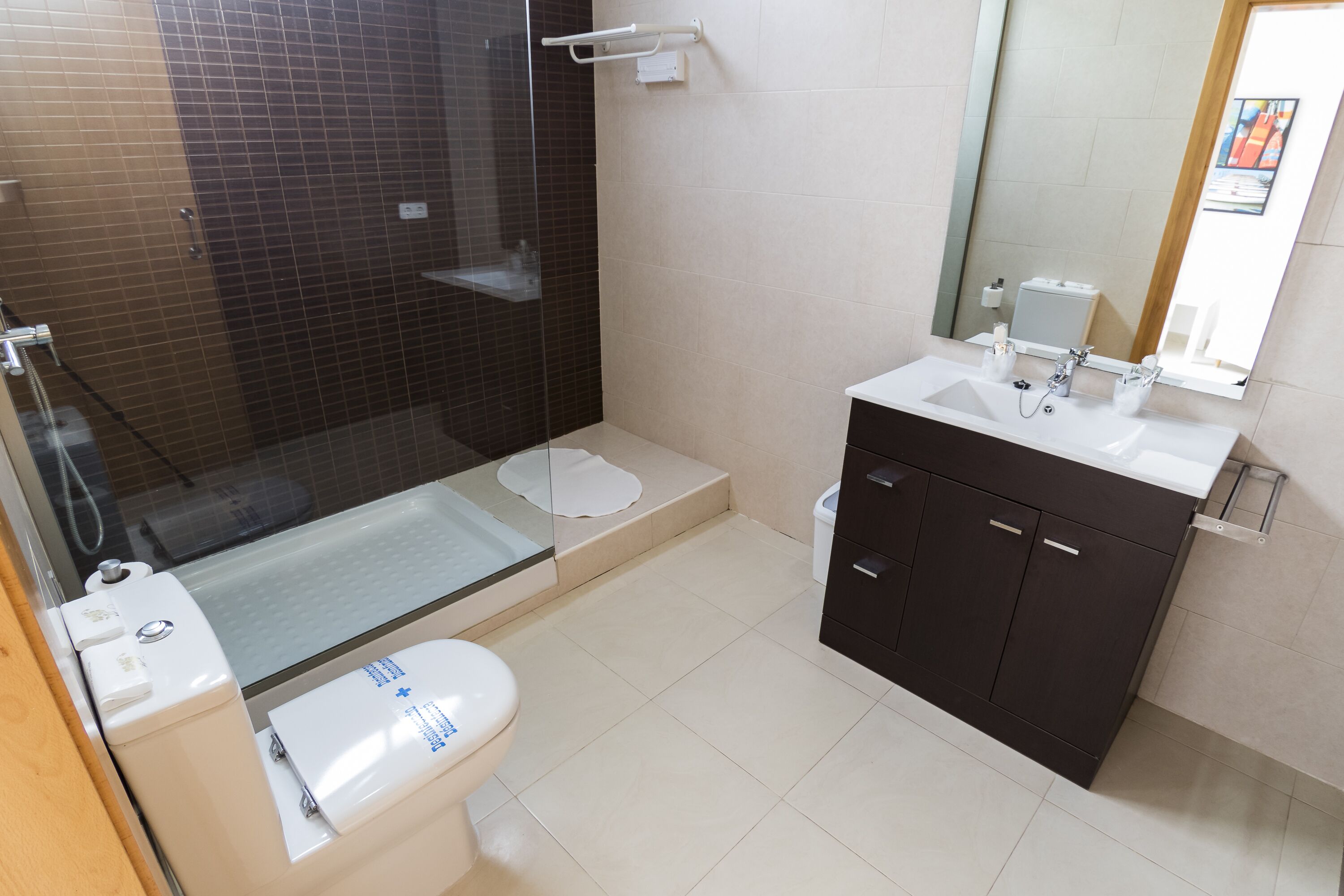 in-room safe, free cots/infant beds, free wifi, bed sheets